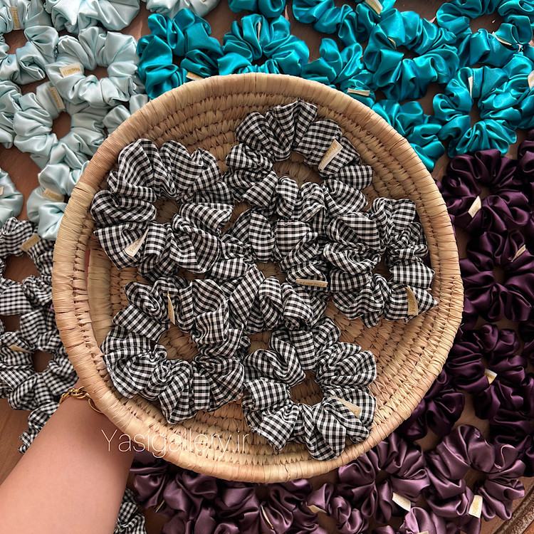 اسکرانچی چهارخونه کلاسیک - ماندگار یاسی گالری